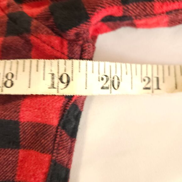 J Crew Mens Small Red Black Plaid Flannel Slim Fit Button Down Up Outdoor Shirt - Picture 4 of 7